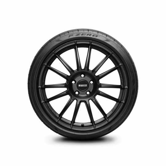 PIRELLI 225/50R18 99W XL * P-ZERO